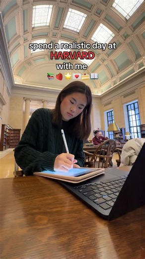 Jenny on Instagram: "spend a realistic day in the life with me at harvard☃️❄️🤗✨📚📑 almost done with finals yall!! let me know what you are studying for! #college #diml #studying #studyvlog #aesthetic #uni #collegelife @rhode @coach @aritzia @stanley_brand"