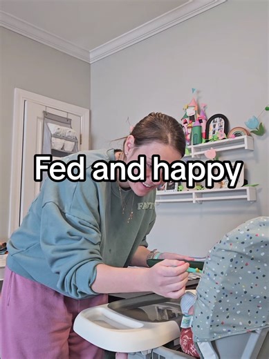 Feeding My Toddler: A Day in Our Meal Routine