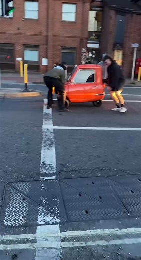Am I the only one that’s never heard of a peel p50?