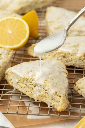 Comment RECIPE and I’ll send it straight to your DMs! 📩👇 These scones are my go-to brunch star – perfectly buttery with a zesty lemon glaze! ☀️🍯 Or get the recipe instantly here 👉: https://www.bostongirlbakes.com/lemon-poppyseed-scones/ | Boston Girl Bakes
