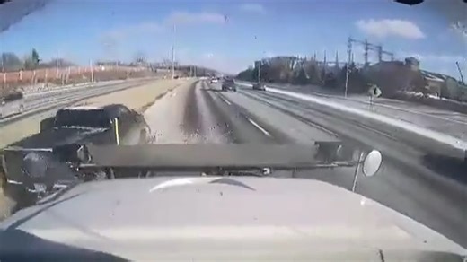VIDEO: Ohio Department of Transportation plow truck struck by driver on I-480