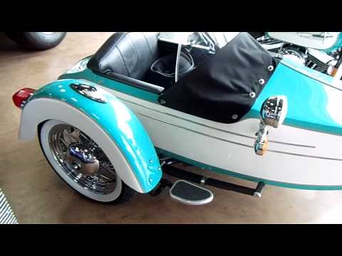1993 Harley-Davidson Heritage Softtail with Matching Side Car - Retro Show Motorcycle