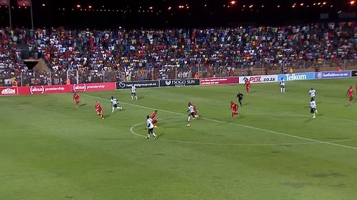 🗣️ It's the goal that left Owen De Gama frustrated and that all soccer fans are talking about. Tshegofatso Mabasa scored the winner for Orlando Pirates in their match against Highlands Park, receiving the ball from a clear offside position 🏴‍☠️ | SuperSport Football