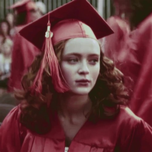 #MAXMAYFEILD || step into mi casa 🥰🥰 #strangerthings5 #strangerthings5edit #fyp #vsp max mayfeild edit max edit steanger things 5 stranger things 5 edit lumax reunite season 5 max vol 2 max sad edit max happy edit max happy ending edit max stranger things lucas nancy mike max eleven joyce hopper max mayfeild lucas sinclai step into mi casa stranger things vol 3 edit stranger things vol 3 max edit