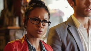 Watch The Bay (Remastered) Season 2 Episode 3 - Wash Away The Pain