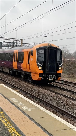West Midlands Class 730 (730023 & 730022) Light Move Through Northampton