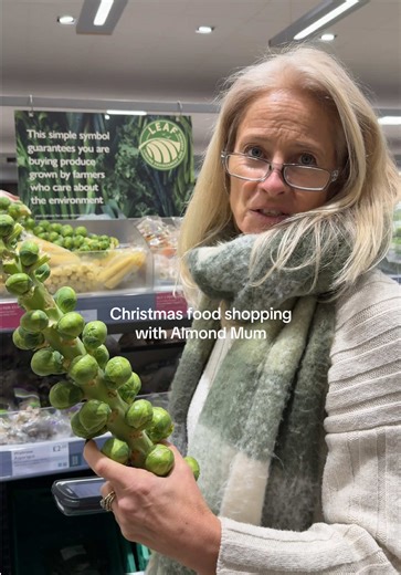 Christmas Food Shopping Tips with Almond Mum