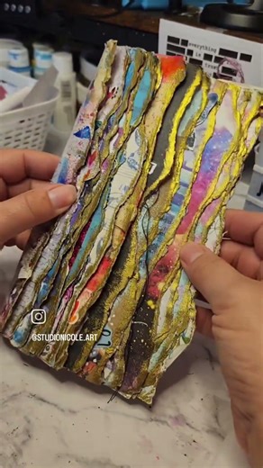 The cascade journal is finished + New project coming soon! #mixedmedia #artjournal #cascadejournal