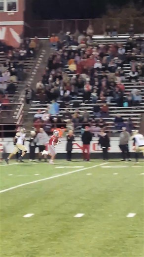 1.7K views | 49 yard pass to Brown. PAT No Good. Redmen lead Sailors 16-0 with 6:03 left in the 3rd. | Vermilion Daily | Facebook