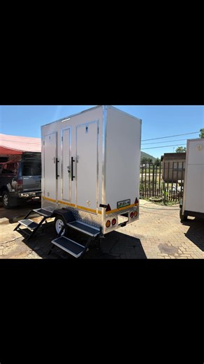 ViP luxury mobiles for hire R2500 around Rustenburg
