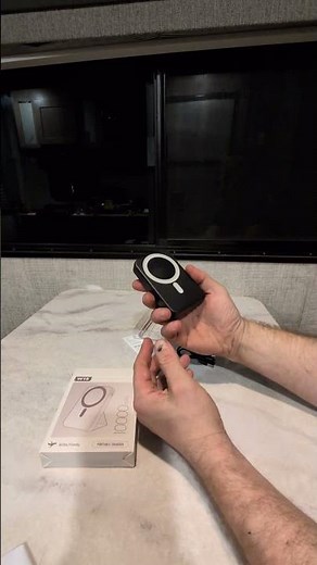 Ultimate Magnetic Power Bank for iPhone | 10,000mAh with Fast Charging & Stand