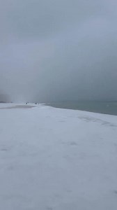 Oh wow look at the beach😱 Destin, Florida is COVERED in Snow. #snow #destinflorida #TheyKnowInfo | TheyKnowInfo