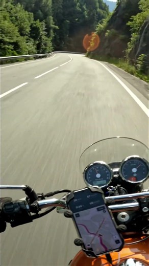Royal Enfield Interceptor 650 Roars in Austria #shorts