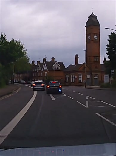 Merge in turn road rage with an unmarked police car
