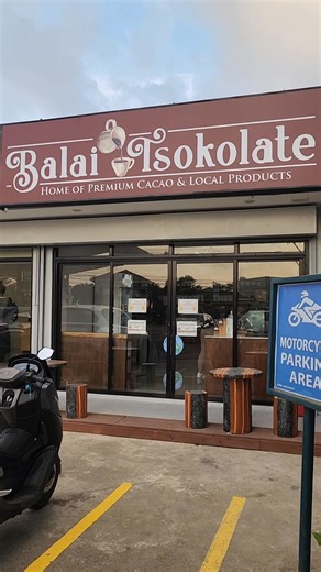 Thank you for making our Soft Opening everyday special! ✨ ​We loved meeting all of you and hearing your feedback on our products. If you haven’t visited yet, come say hi and find your new favorite chocolate treat! We got more chocolate treats coming their way this 2026. ​Tag us in your photos—we’d love to see your #BalaiTsokolate moments! 📸 #IndulgeInHappiness ​#TheChocolateFarmPh #NewBeginnings #BalaiTsokolate #LocalEats | Balai Tsokolate
