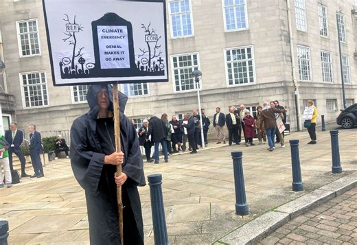 Council backtracks on pledge to treat climate change as an emergency