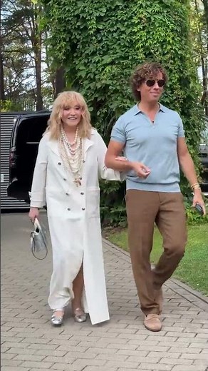Alla Pugacheva flew to Jurmala for Laima Vaikule's festival in the company of Maxim Galkin