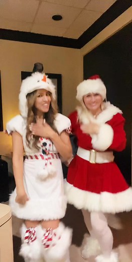 Punjabi -12 days of Christmas. Revisited this gem of an album by Jus Reign and @babbu_beard 🎄🎅🏽 bestie killing it with the hype sounds and #bhangra