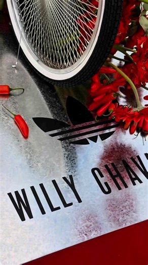 Ricardo Pérez on Instagram: "Adidas Originals X Willy Chavarría El estilo chicano se tomó como base para esta colección, algo elegante, algo fino, algo bien, porque el estilo chicano es limpio, se vive, se comunica con personalidad propia y en esta colección de Adidas es lo que vemos, algo con una personalidad propia pero que nos es bastante familiar. En México casi todos tenemos un familiar que se fue al otro lado y han sentado raíces, pueden ser tus primos, tus tíos, tu familia, que ahora han 