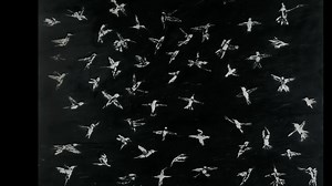 Ross Bleckner captures the essence of nature that surrounds the island and brings it to the walls of Privé in four specially commissioned works. Hear more from Art Curator, Kipton Cronkite: http://bit.ly/2N0Nii5 | Privé Island