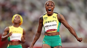 Ouro, prata e bronze! Favorita fica pelo caminho, mas Jamaica domina pódio histórico e 'zera' os 100m feminino nas Olimpíadas