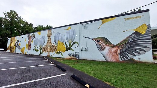 Atlanta’s Upper Westside gets upscale antiques market