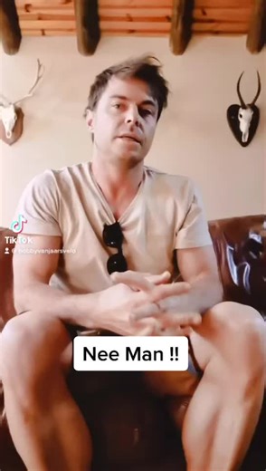 363K views · 9.5K reactions | Ok so nie die video wat ek in gedagte gehad het nie  Was eers kwaad vir die brak maar toe ek dit terug kyk toe is dit vir my so bietjie snaaks…. Maar darem is daar iemand wat my company hou terwyl ek so lank van die huis af weg is vir die verfilming van die Drama reeks  My TikTok account: https://vm.tiktok.com/ZMLaQqGwE/ | Bobby Van Jaarsveld | Facebook