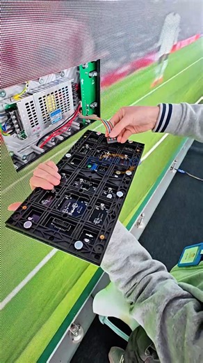 9.5K views · 100 reactions | This screen is still debugging....