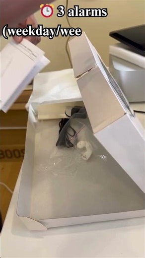 Top-rated minimalist digital LED wall clocks on Amazon#AmazonMustHave