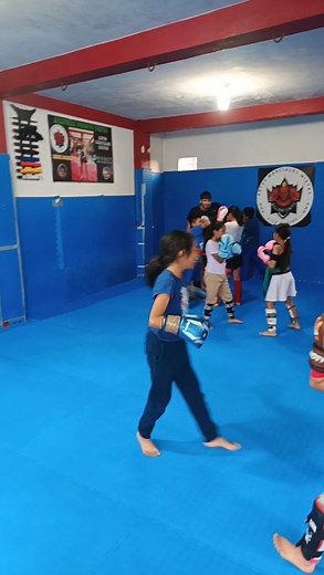 Kick boxing infantil 5-6 pm lunes a viernes 👶🥋👊 | Bulldog Center