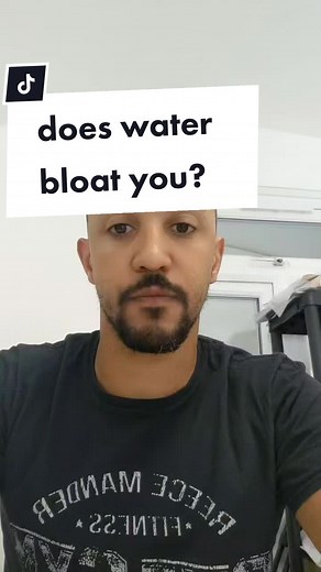 everything including water bloat you? #bloatingstomach #bloatingtips #crohnsdisease #ulcerativecolitis #bloated #bloating #bloatedaf #bloatedbelly