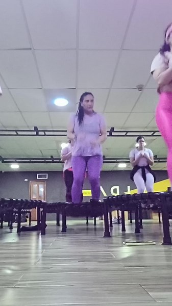 Vida Jump #másqueunentrenamiento #unestilodevida #jump #gym #entrenamiento
