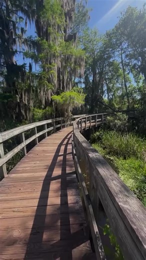 The stuff no one really talks about ↓ Living in Augusta, GA isn’t just Masters Week and a low cost of living. Here are a few real things locals know: The good • You get more space for your money than most cities this size • Once you find your people, the sense of community here is strong The harder stuff • Summers are hot and humid — no way around it • Every part of Augusta feels different, even within the same area — knowing the neighborhoods really matters If you’re seriously considering a mov