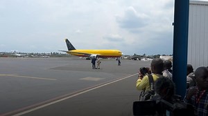 Un premier avion d'aide humanitaire à Goma