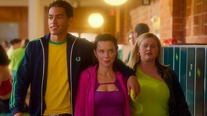 One More Time, la recensione: festeggiare i 40 dentro il loop temporale del diciottesimo compleanno