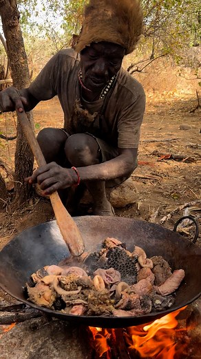 Cooking meat in the middle of nowhere | MZAWA
