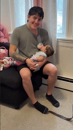 Dad's Baby-Feeding Method || ViralHog