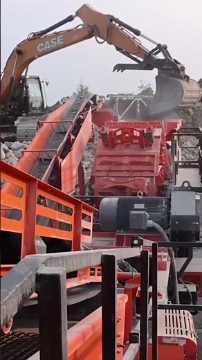 The Eagle Crusher TalonTrax plant introduces a mobile solution designed for recycling applications.