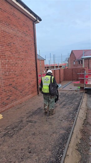 1650 bricks in one day the bricklaying machine #constructionchannel #building #brickmaking #brick