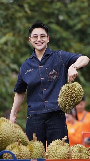 คืนนี้เจอกันนะทุกคน ทุเรียนหม่อนทองเอกเกรดพรีเมี่ยม ส่งตรงจากสวนถึงพี่น้องทุกคน