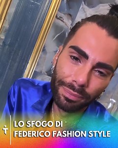 406K views · 5.1K reactions | Dopo 17 anni di relazione, Federico Fashion Style e Letizia si lasciano. Federico smentisce i rumors secondo cui lui avrebbe una vita parallela. L’hair stylist rivela che i due si sarebbero lasciati in realtà 3 anni fa, ma avrebbero continuato ad abitare sotto lo stesso tetto. Ora lui chiede giustizia per poter stare più tempo vicino a sua figlia. | Trash Italiano | Facebook