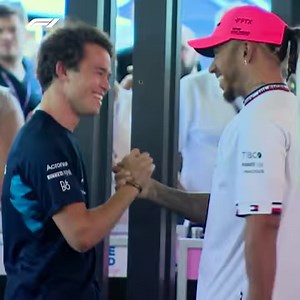 909K views · 10K reactions | Just look how happy everyone was for Nyck de Vries after the race  | F1 | Facebook