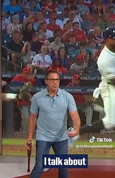 Mastering Bottom Hand Control in Baseball Swing