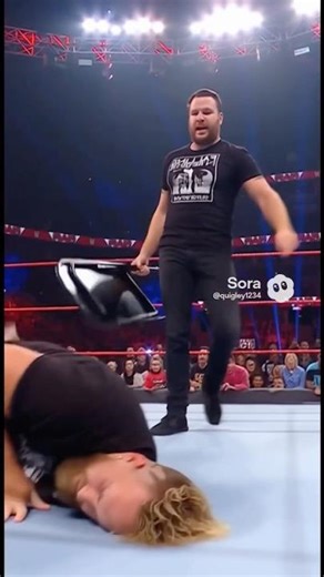 Jake Paul vs WWE Chair