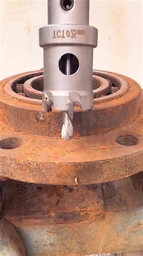 Master Metalwork with Expert Tools for Craft Projects