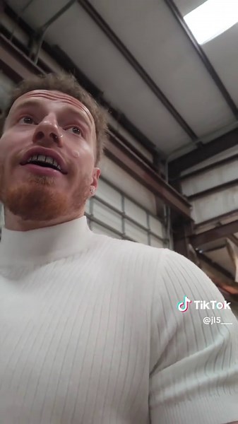 Exploring a Spacious New Gym Facility Tour