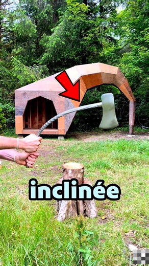 He makes the most unusual lumberjack tools 😶