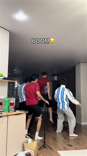 BOOM BOOM BOOM😂😂 @Ganeke @Adikaaa♋ @SULTAN @rasul🧑🏻 | boom