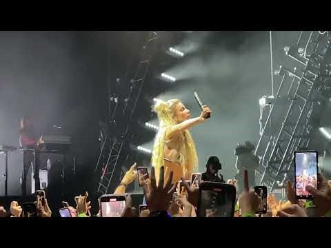 [2022-07-02] Halsey - Without Me (clip) [Live at Summerfest, Milwaukee]