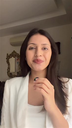 Dr. Jushya Bhatia Sarin on Instagram: "Before you let the algorithm decide your skincare… watch this! It’s time to prioritize proven science over viral hashtags. Don’t let a “push” define your routine—let ingredients and data do it instead. . . . For Skin and Hair care consultations on 9821585586 Clinic Treatments- sarinwellness.com Product recommendations at sarinskin.com Coupon code- DecSarin 📧 sarinskinsolutions@gmail.com 📫 Sarin Skin Solutions D-396, Defence Colony, New Delhi 🌎 https://ww